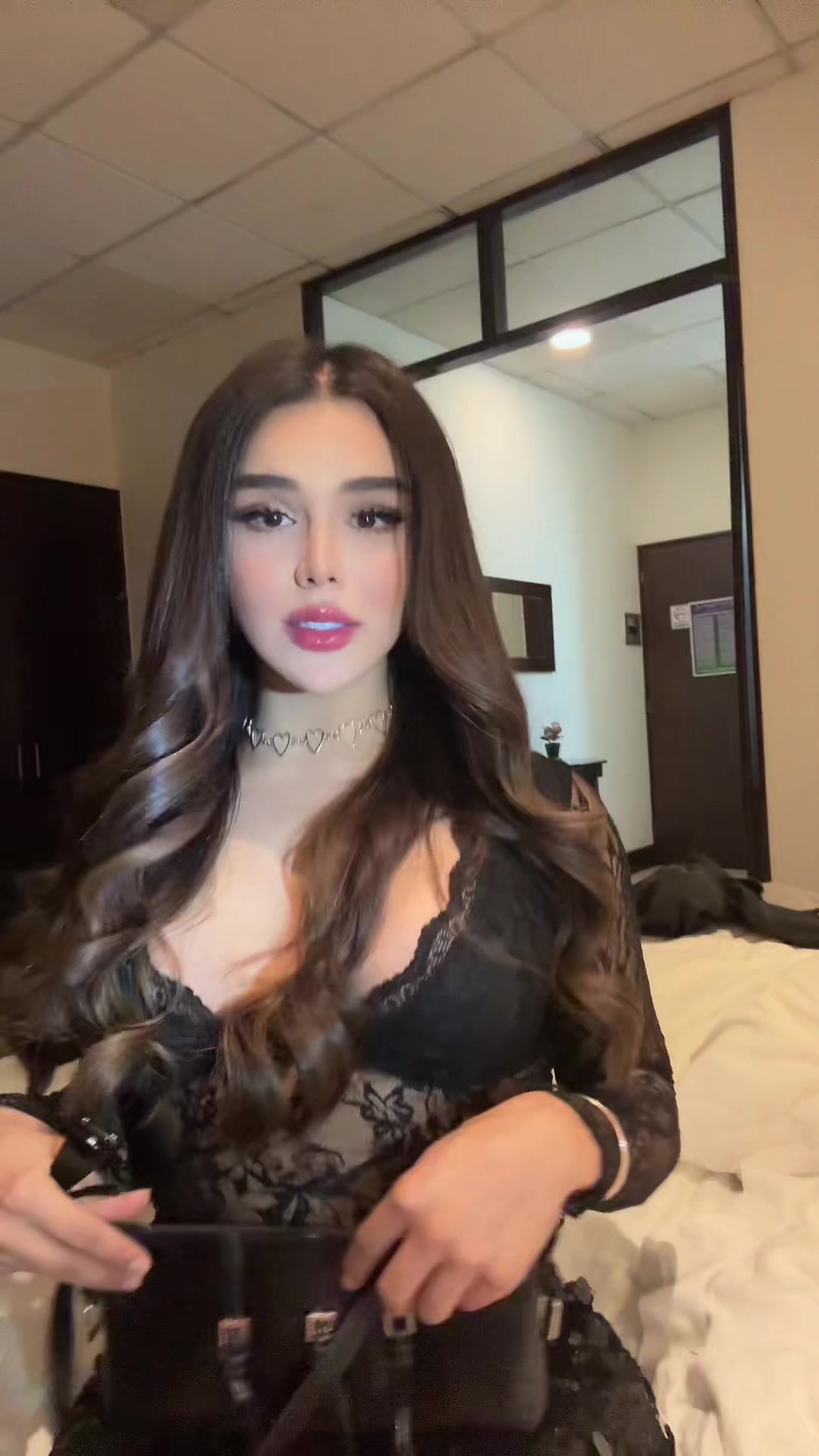@Carolglezz1