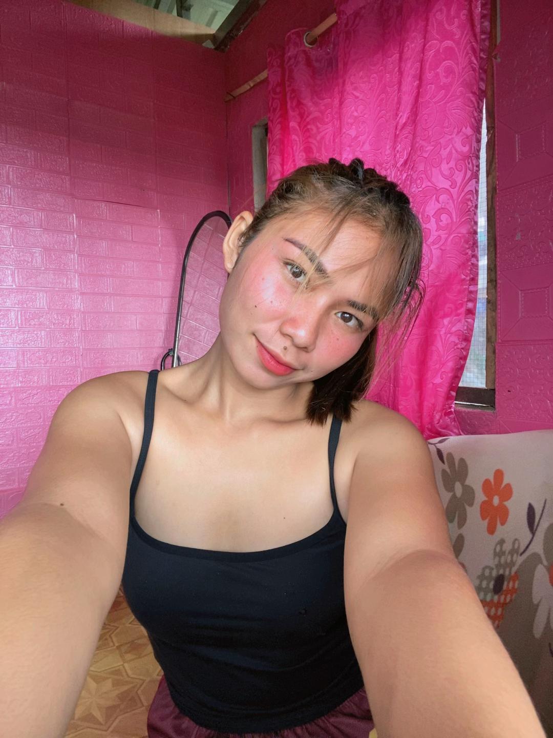 @🦋Angela💫
