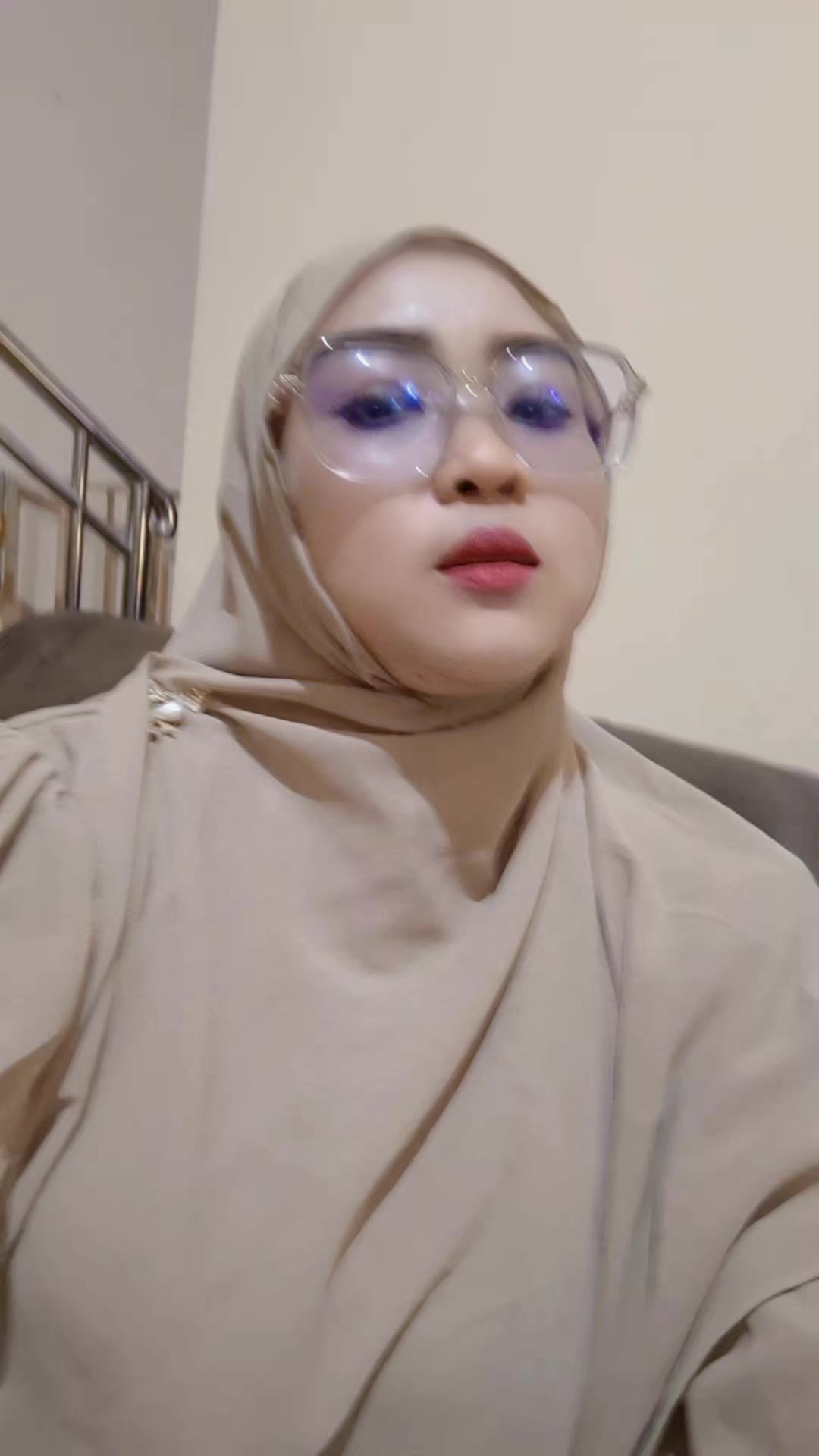 @Sofybintang