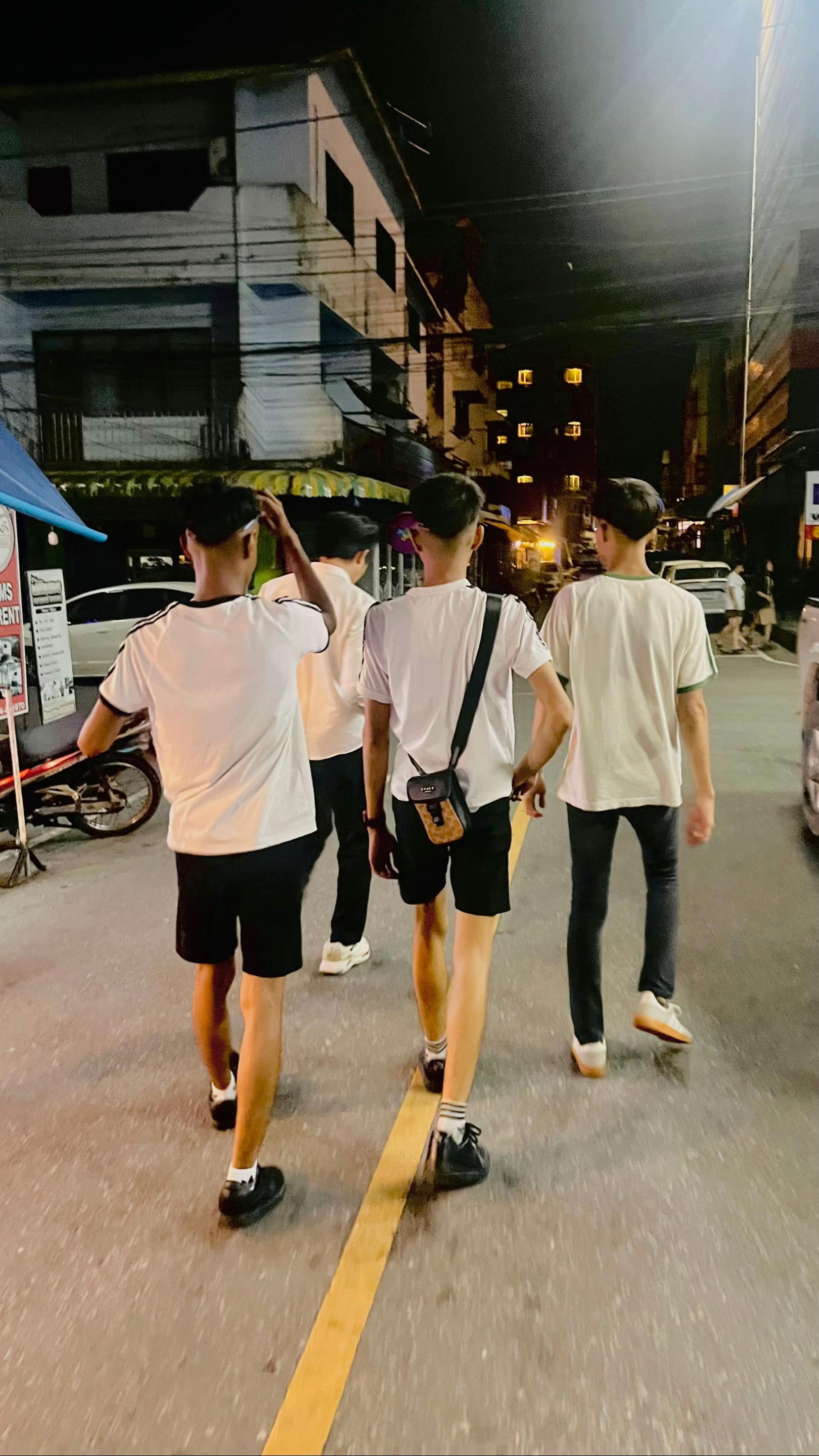 @Call me paktam🥷