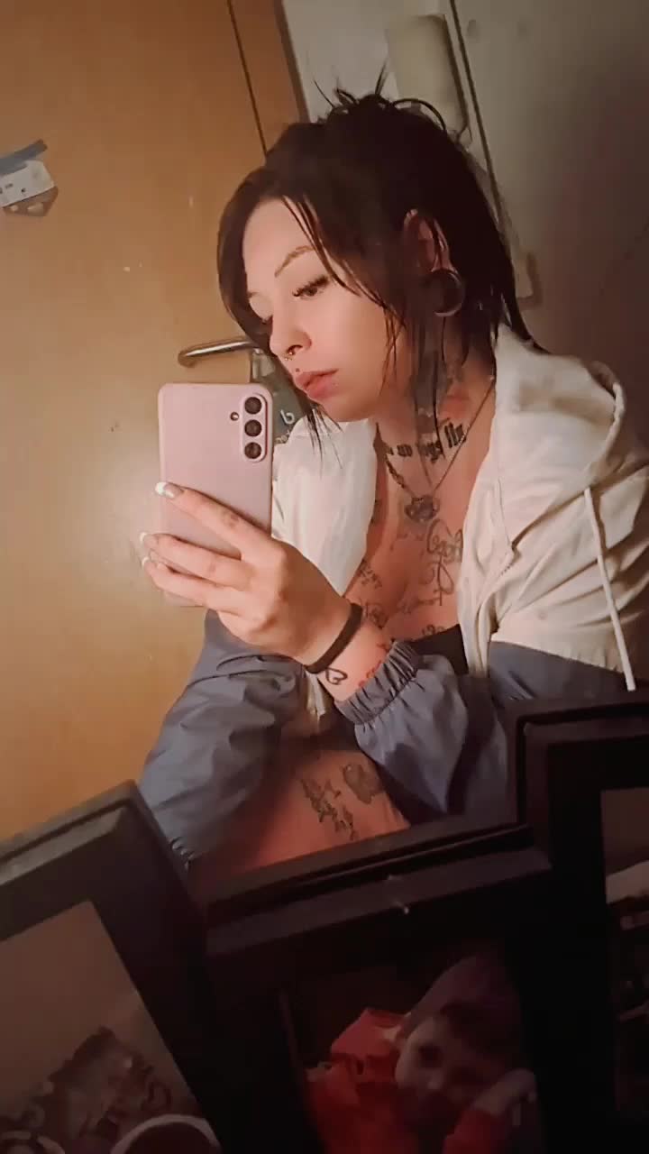 @ˢᵗᵒᶰᵉʳᵐᵃᵉᵈᶜʰᵉᶰ