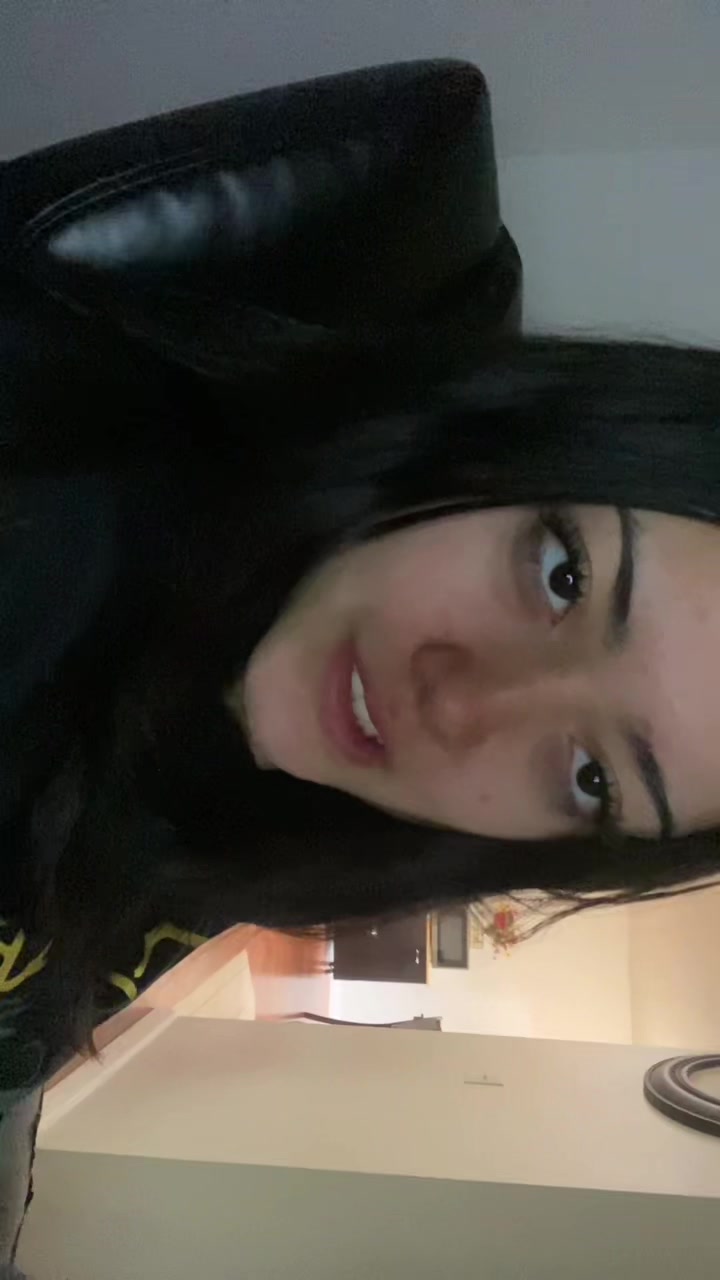 @(     )