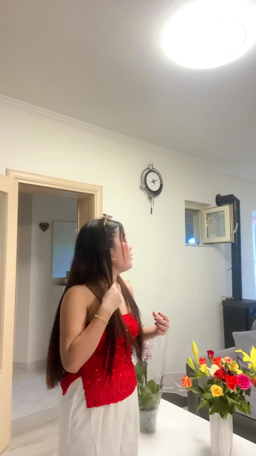 @Susmee Ťmz