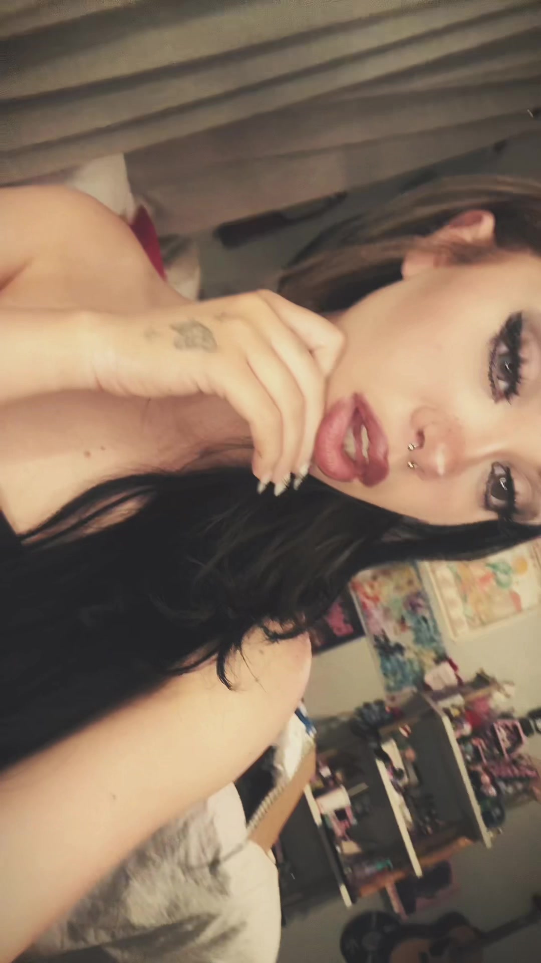 @✮ ɛʋɛ ✮