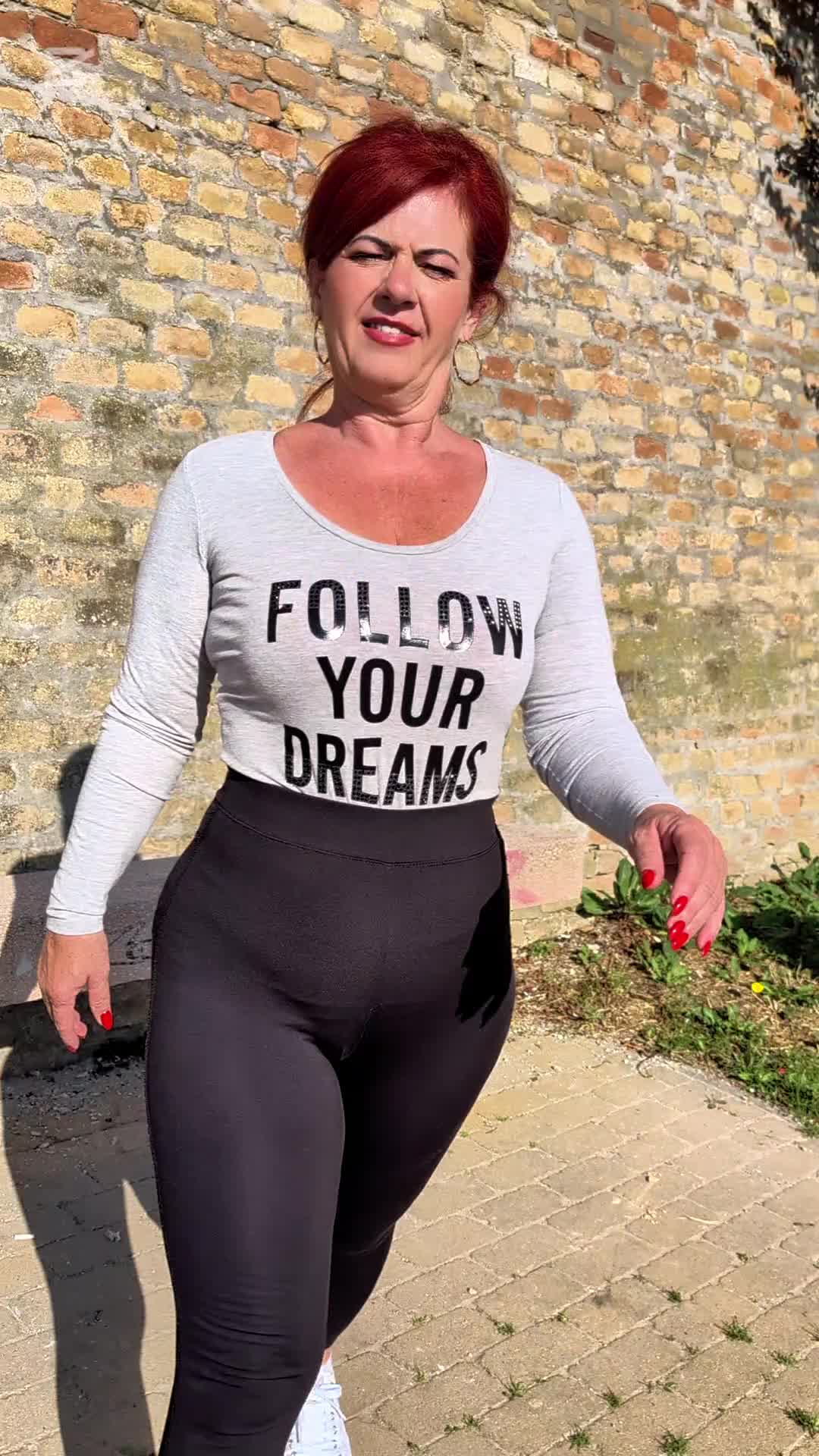 @7408iildikó