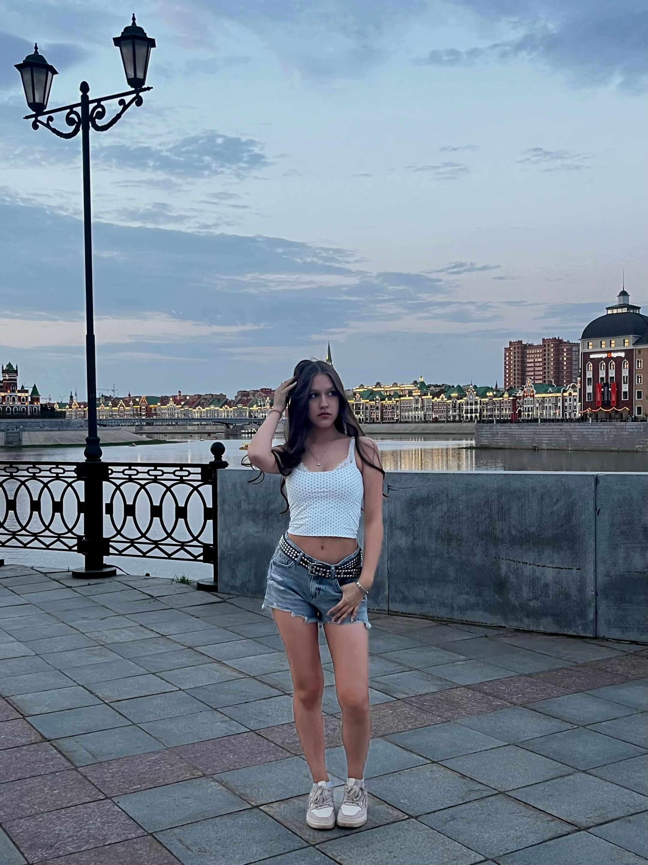 @нексави