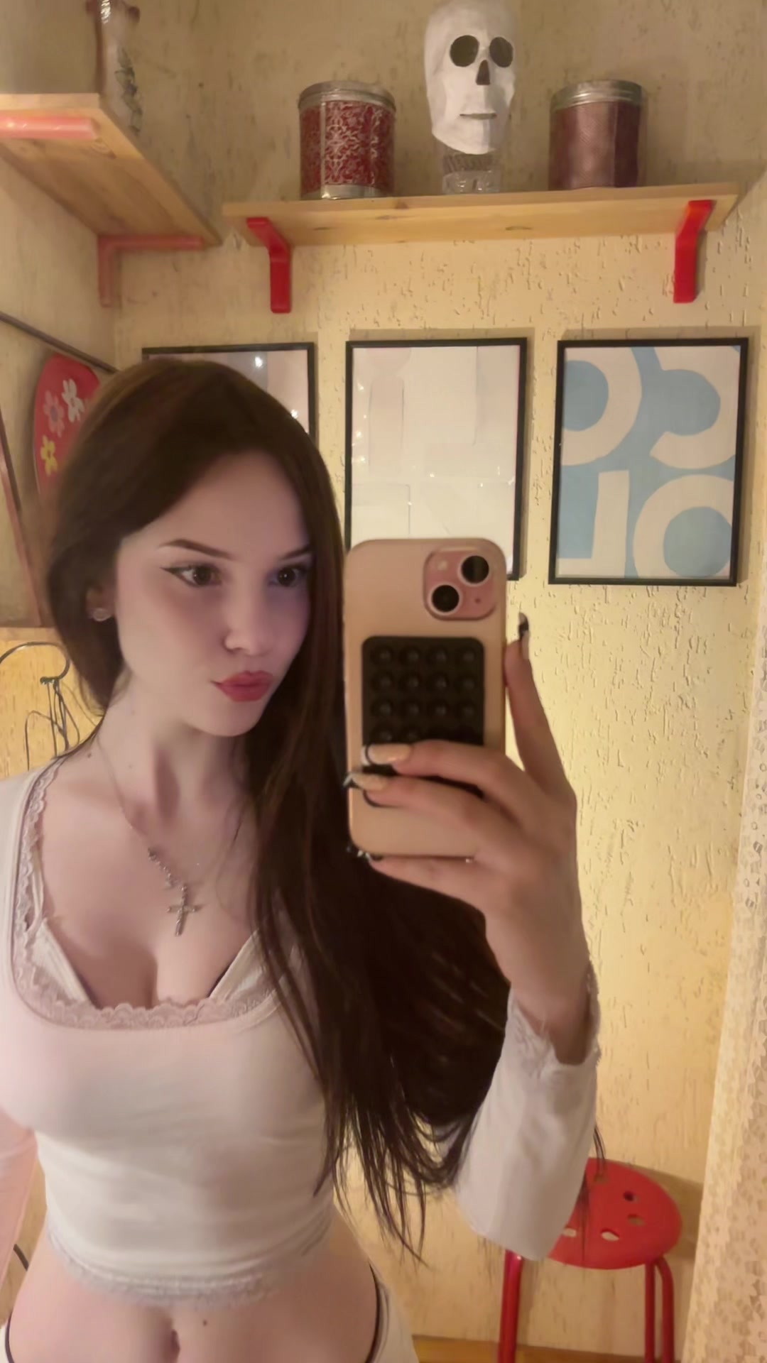 @nikaswiftik
