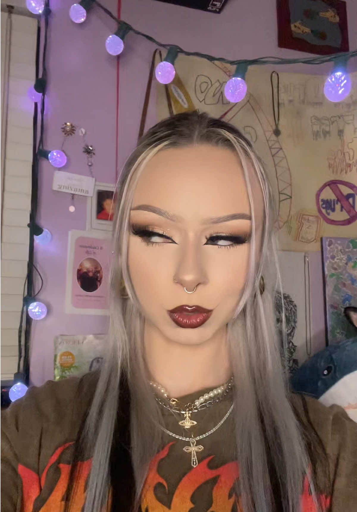 @🧐