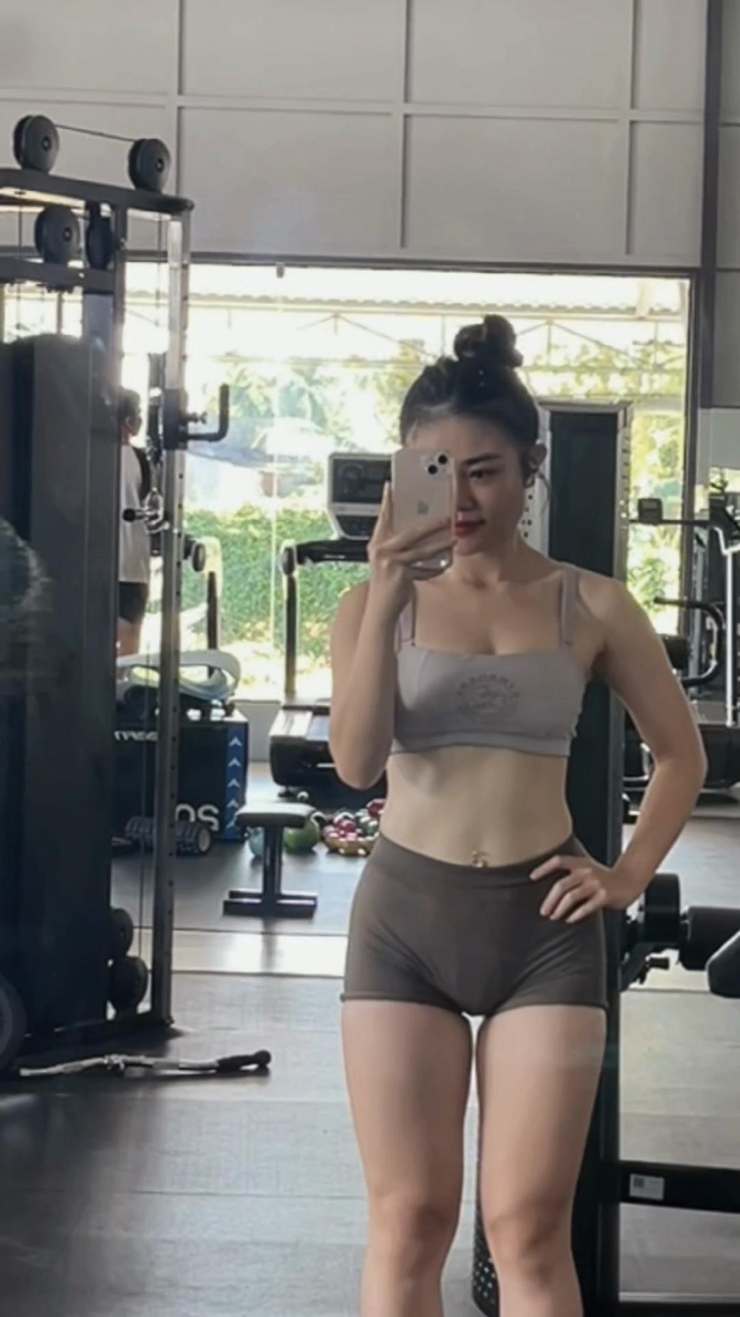 @Sáu giờ dậy🦦
