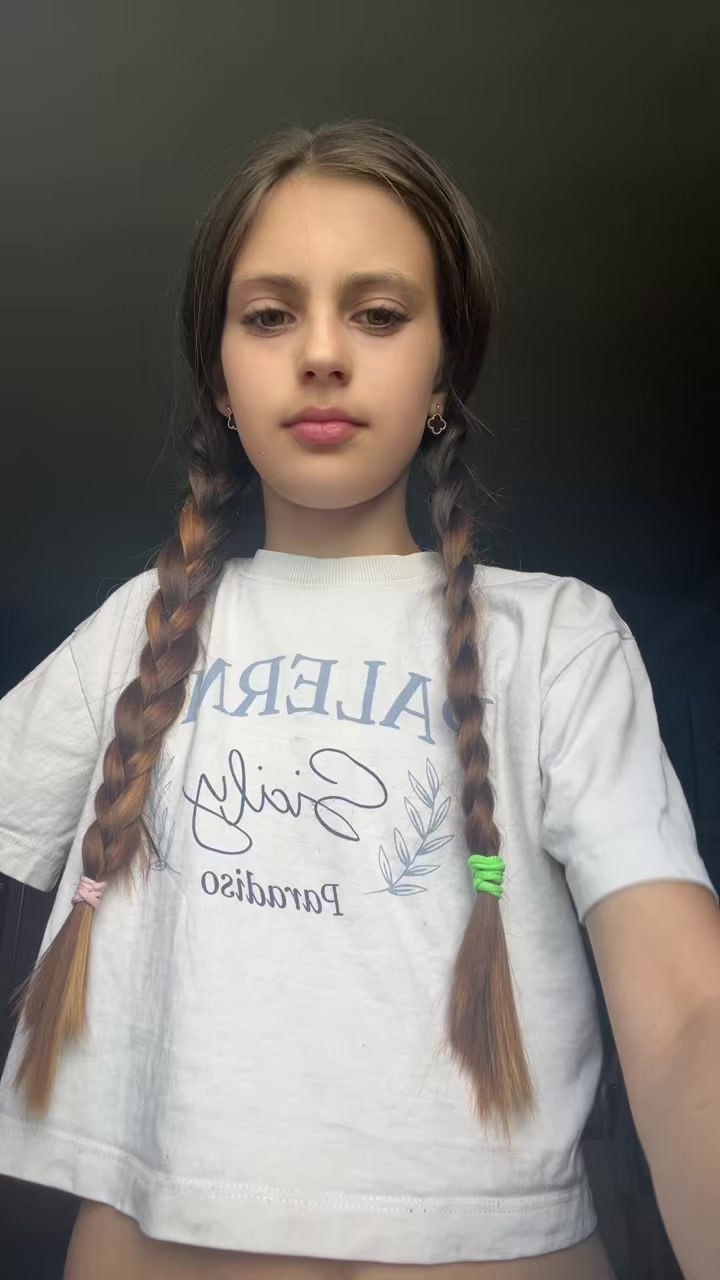 @Каріна