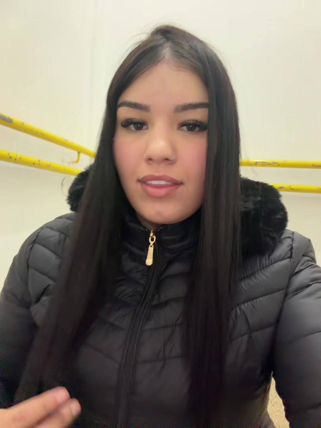 @Dora