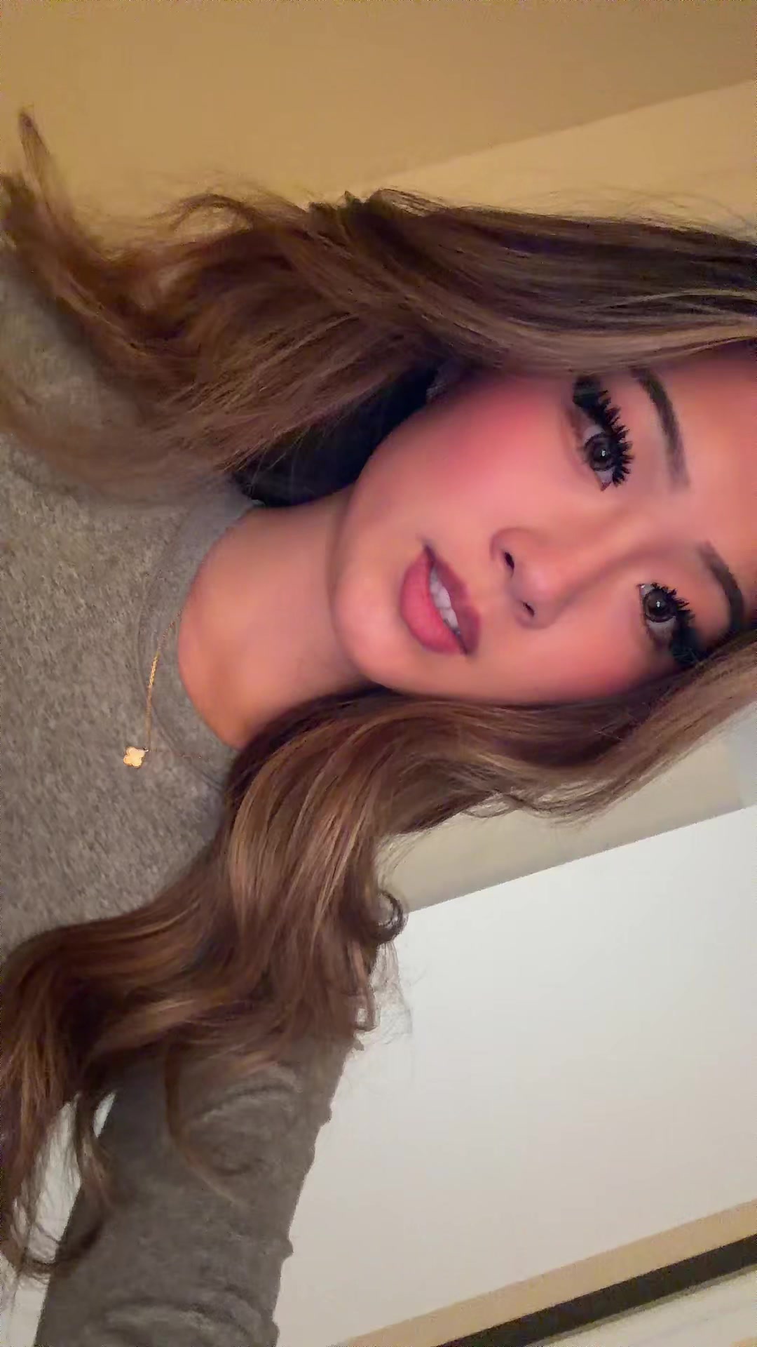 @𝐽𝑂𝑌