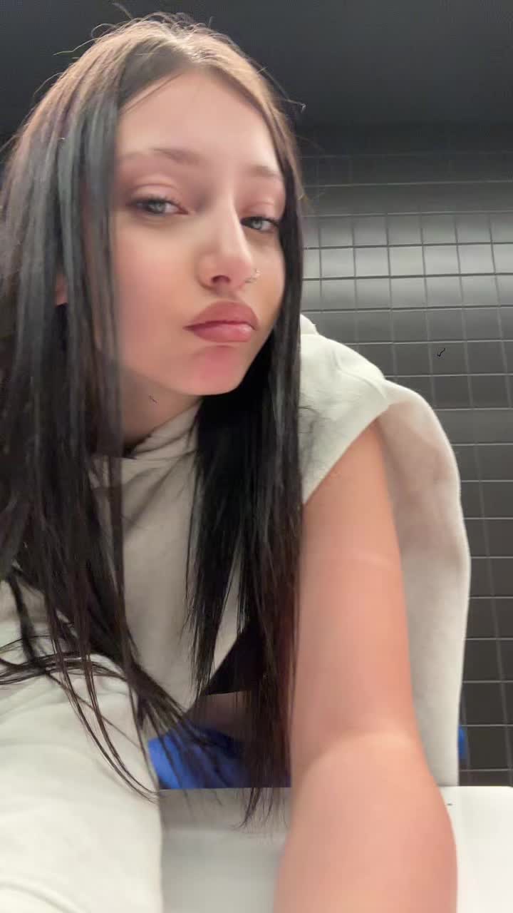 @𝒜ℛ