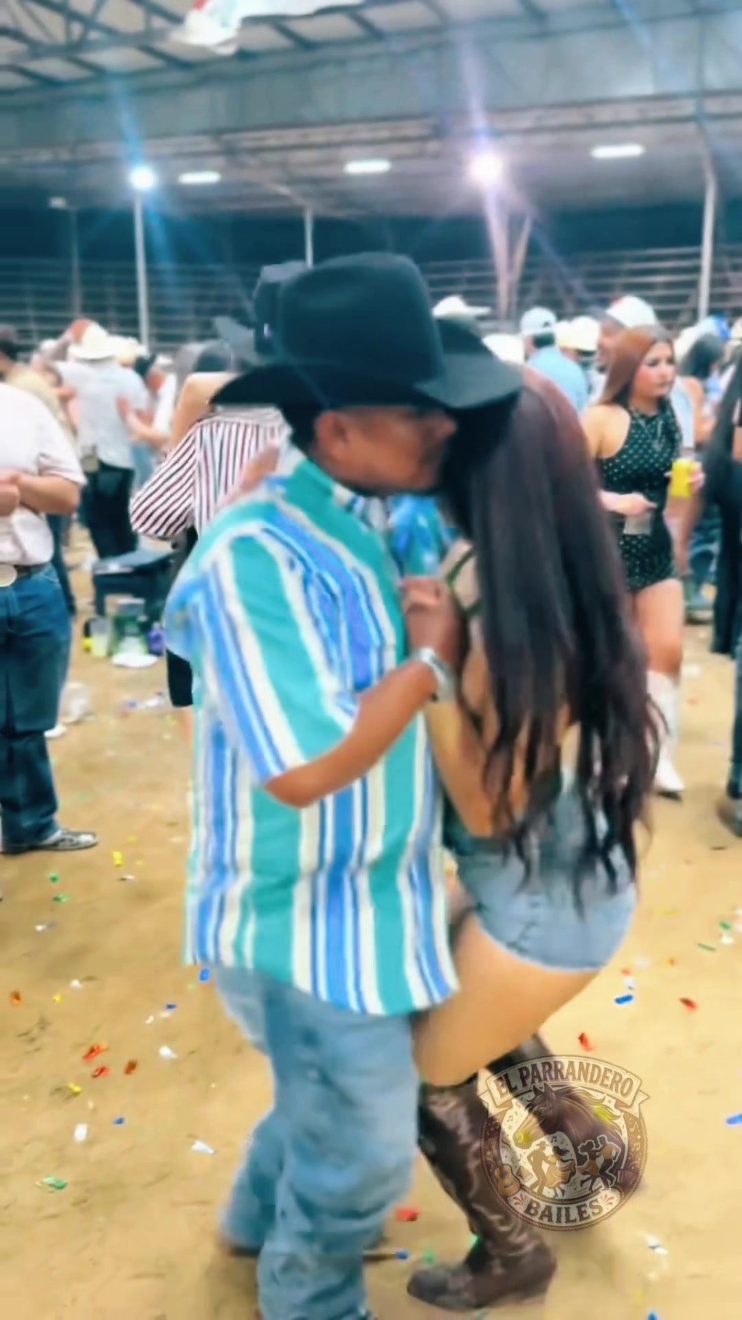 @El Parrandero BAlLES💃🕺🏻