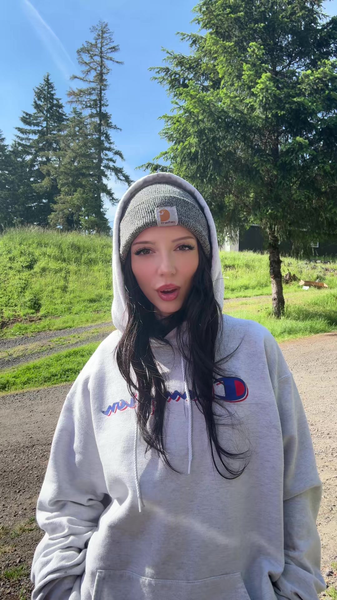 @v ⊹ ‧₊˚