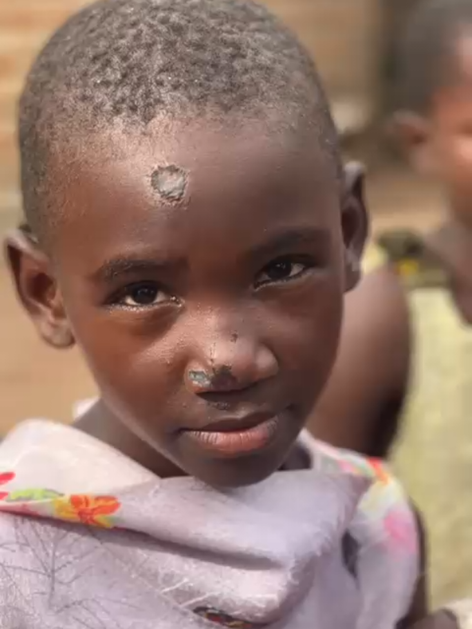 @ORPHANS FUTURE UGANDA  🇺🇬