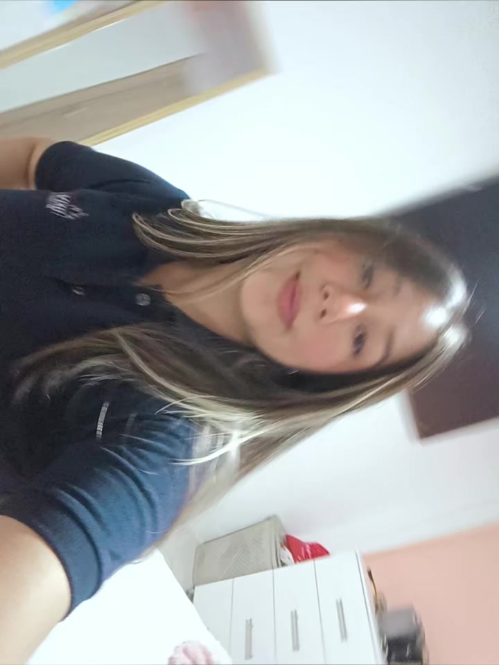@Valeria🧩