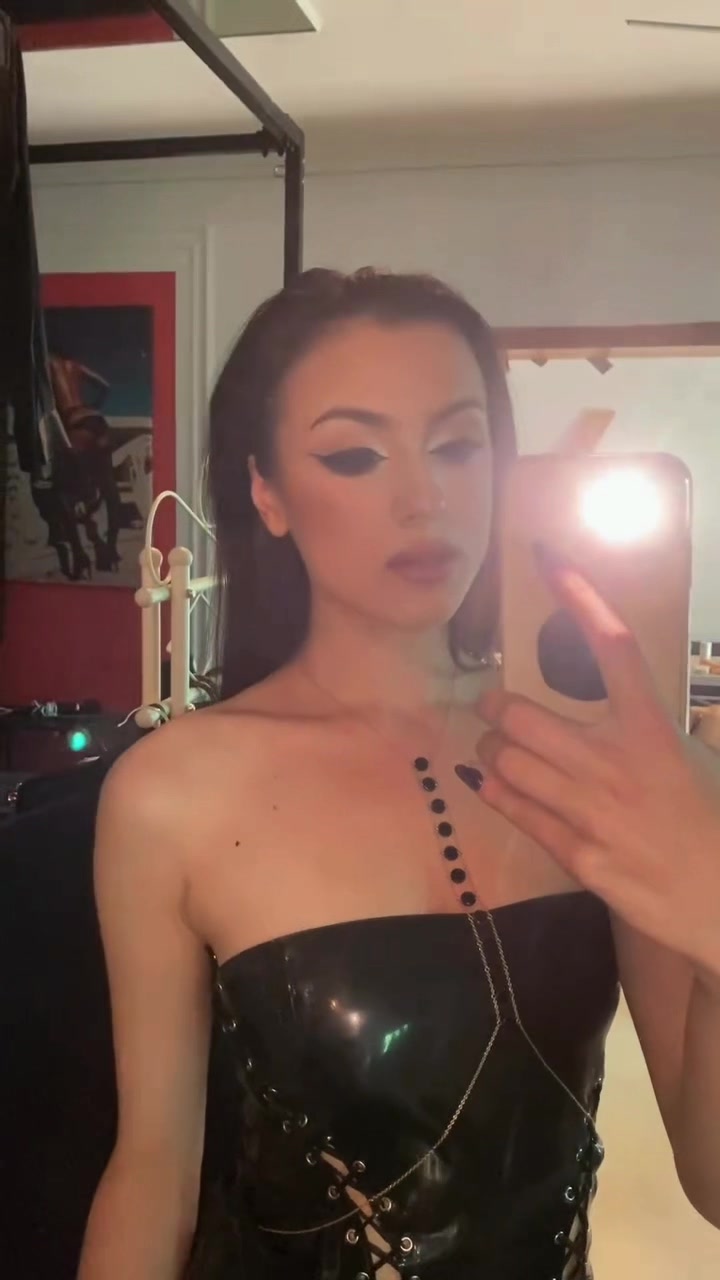 @ladyperse,