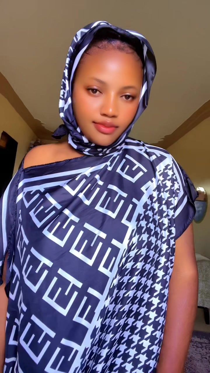 @Prettiest princess 🇺🇬🦋🇬🇧
