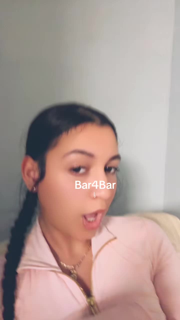 @Leahroseeee