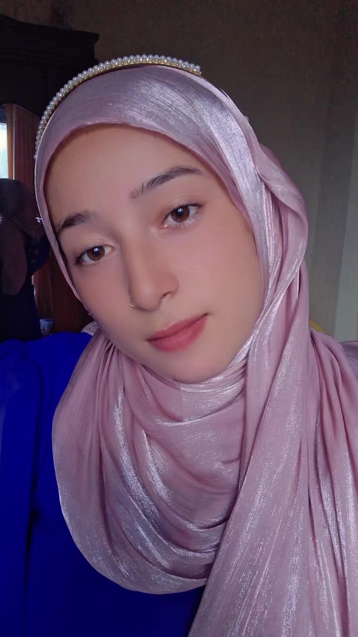 @Salina Miya
