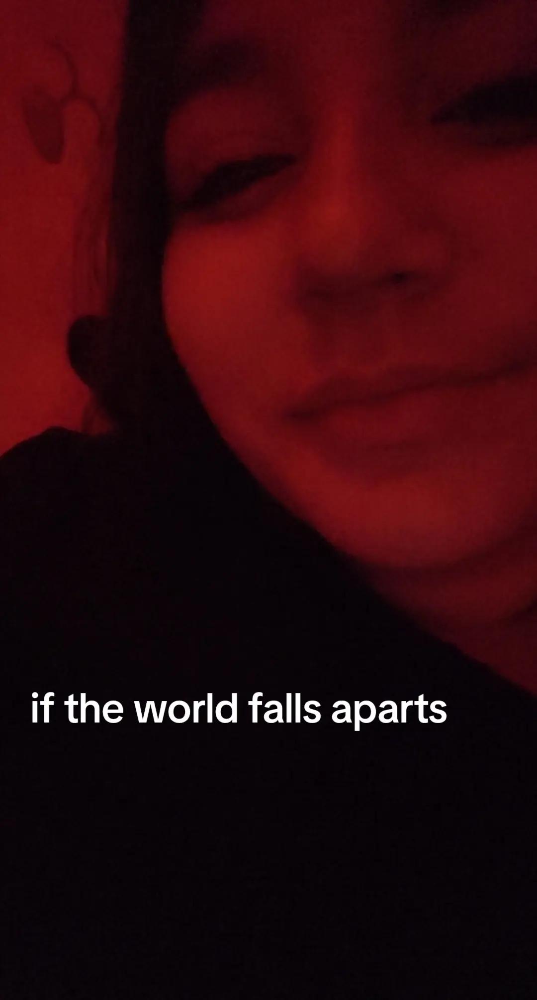@𝑹𝒐𝒔𝒆𝒍𝒚✰