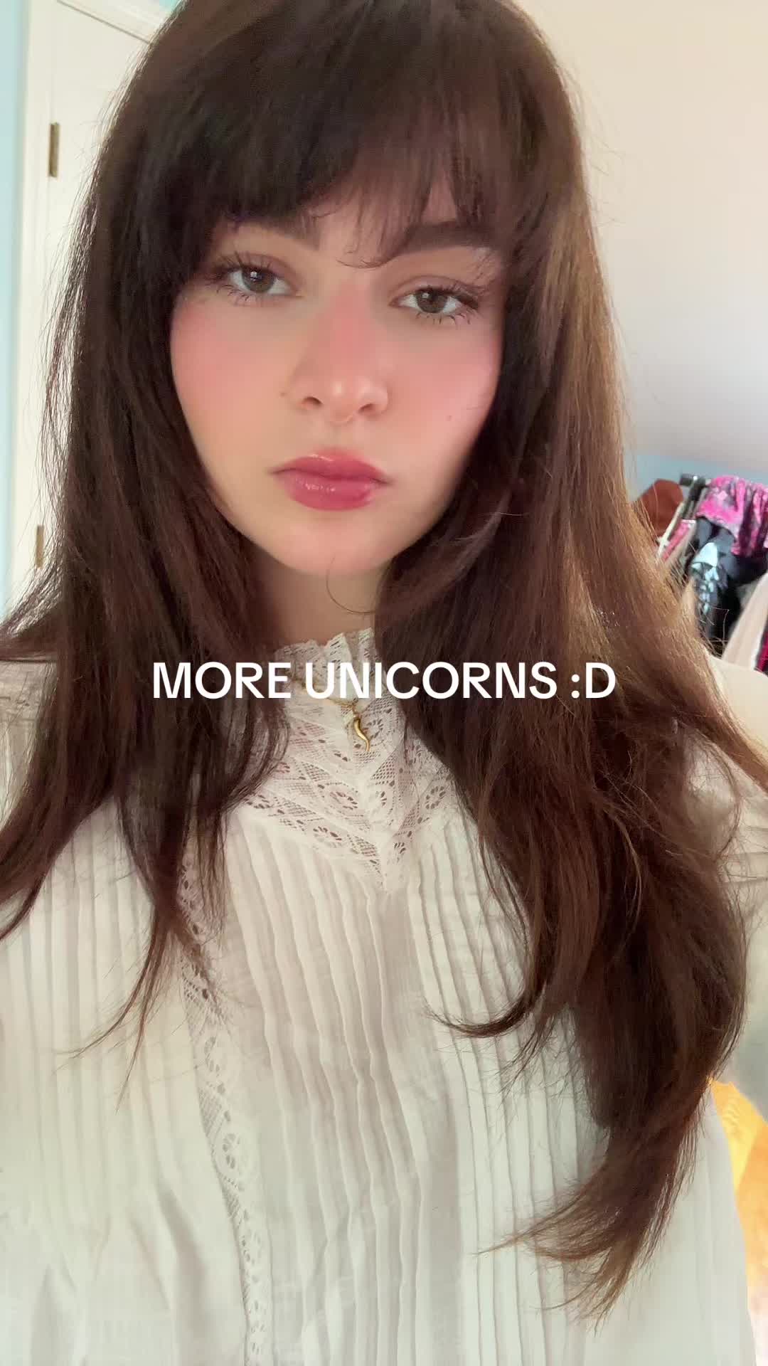 @maria ╰(*&acute;︶`*)╯♡