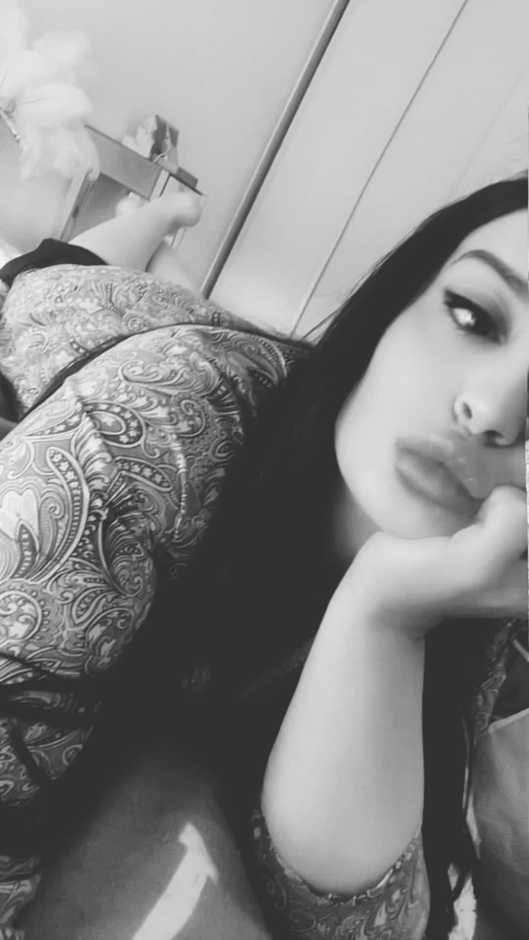 @Nesrine 🌸🐆