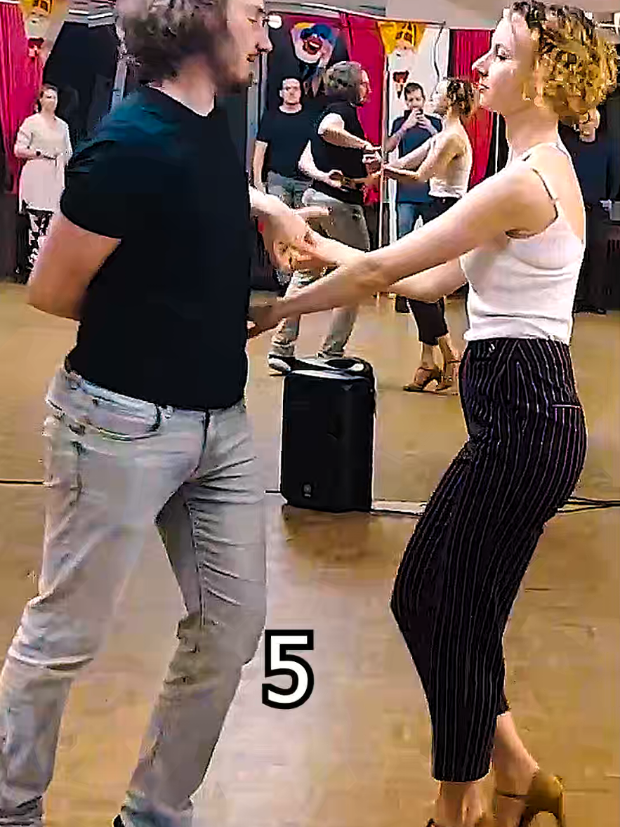 @Salsa Libre Dansschool