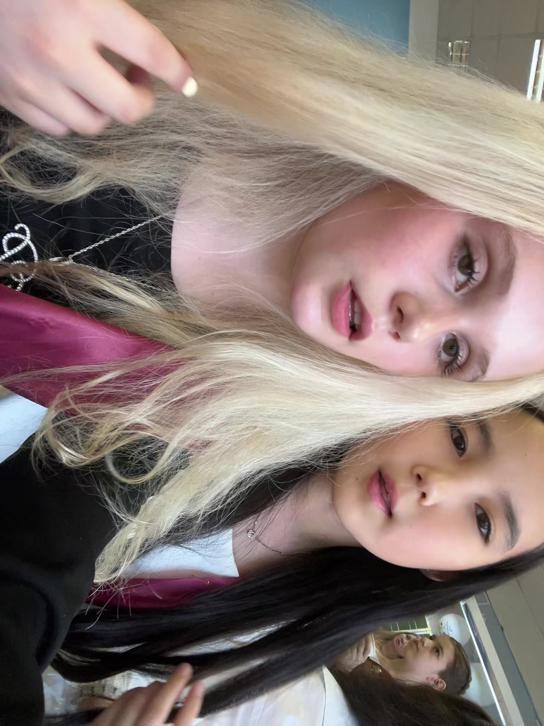 @mavrii