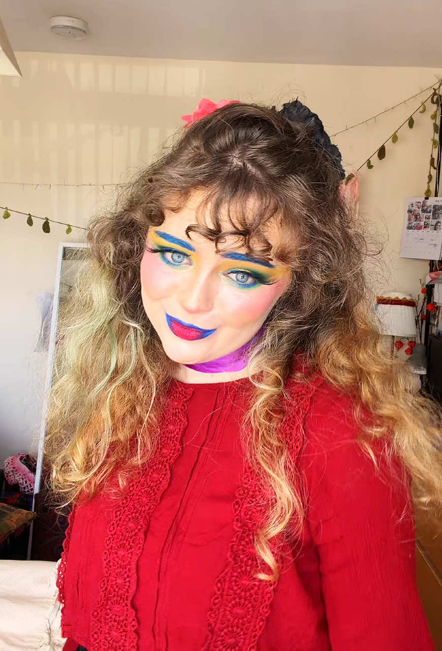 @Smolly