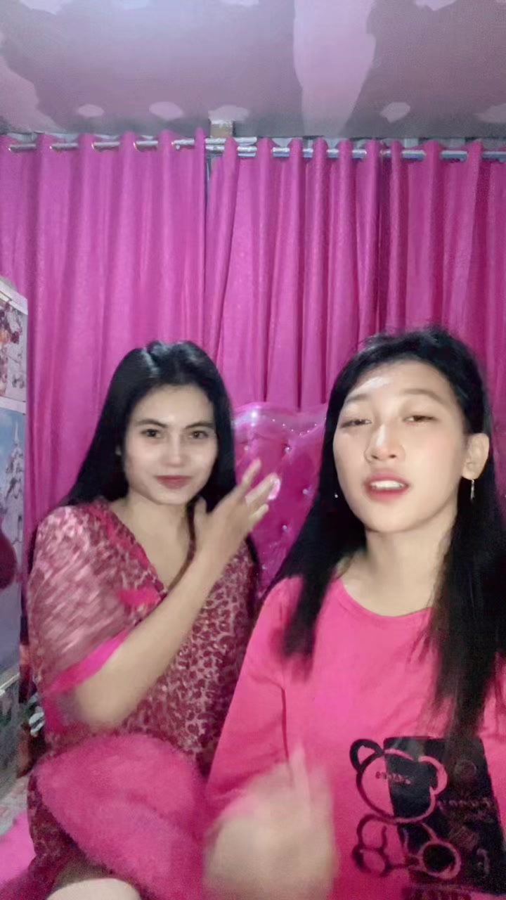 @Dwhiiii