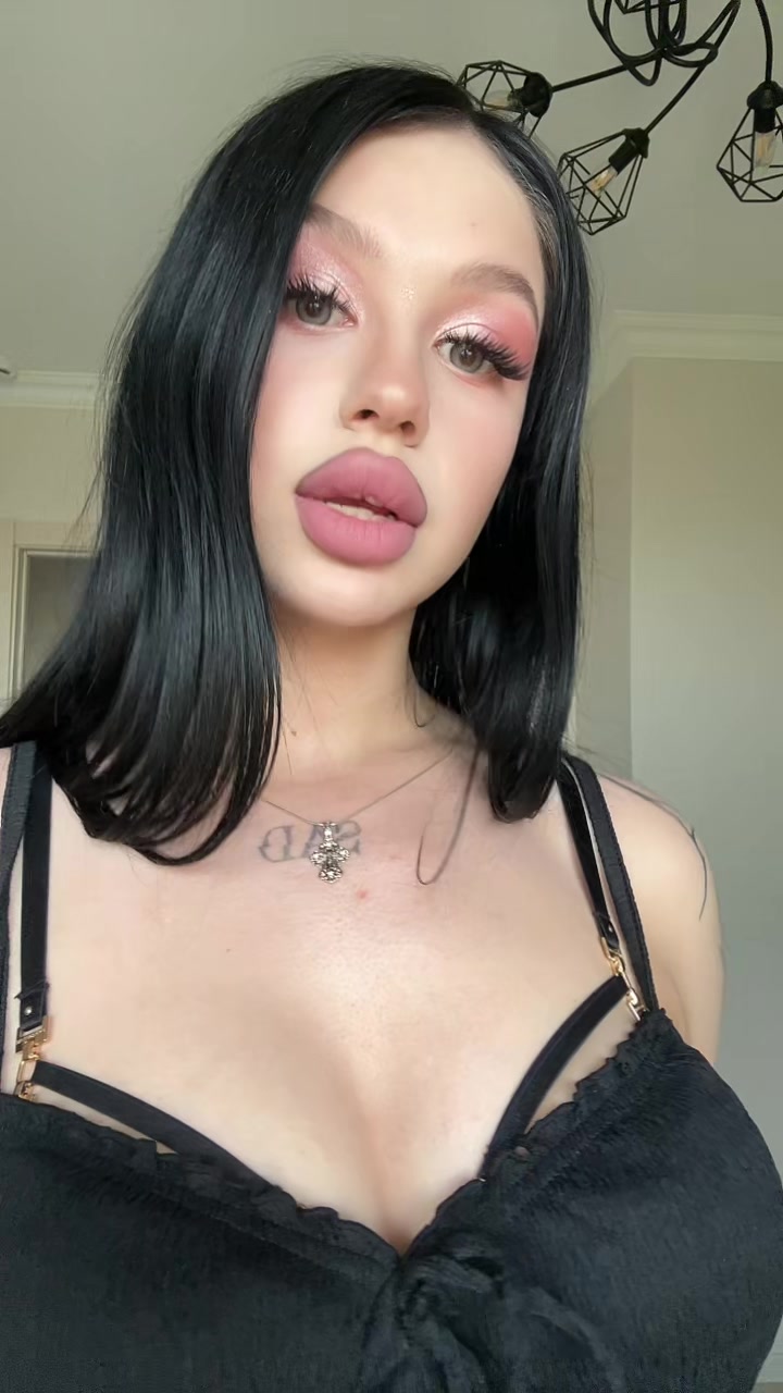 @Lolilol_l🍼