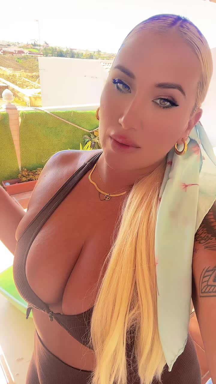 @Cristin jaro