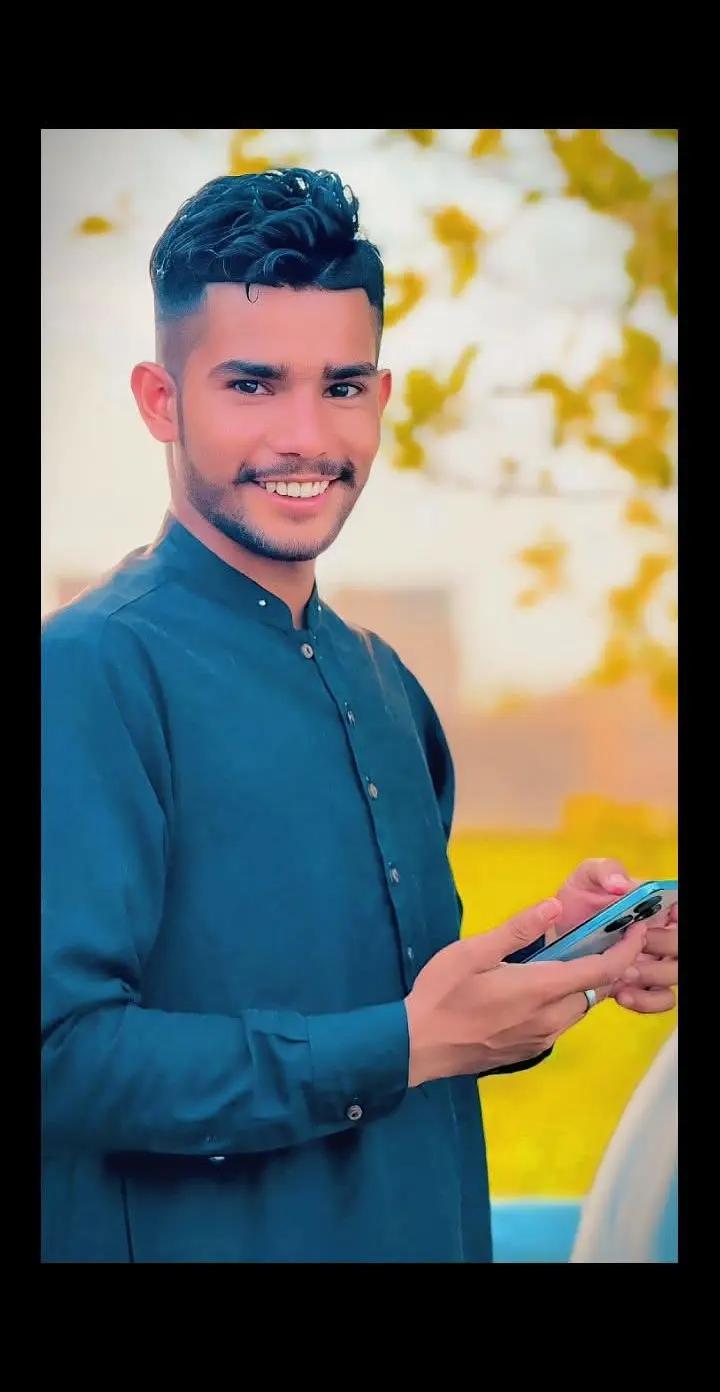 @✷👑Ch🌊Waleed😇Rajputt👑✷