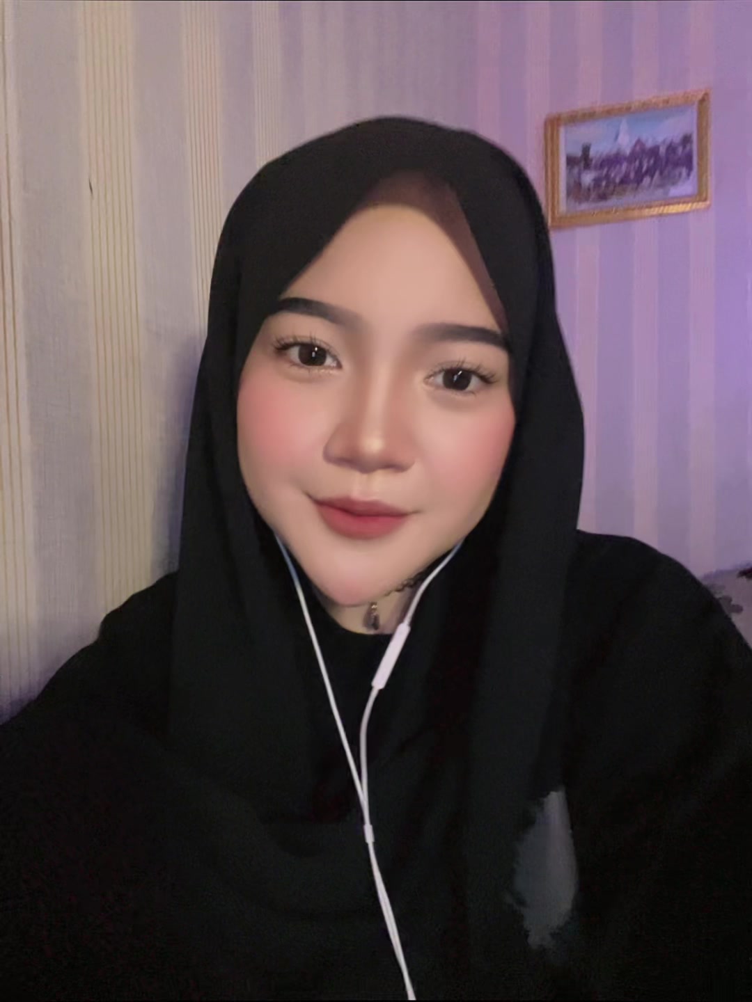 @viiolaee