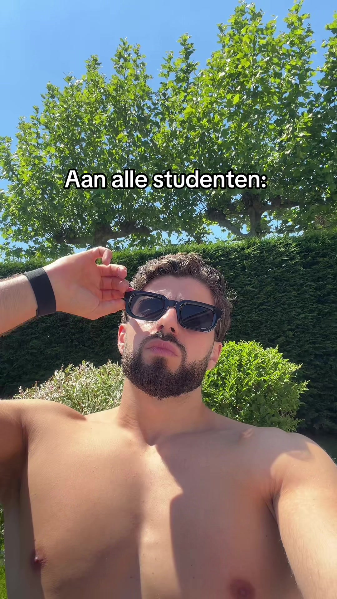 @Ronnie SKINNY man