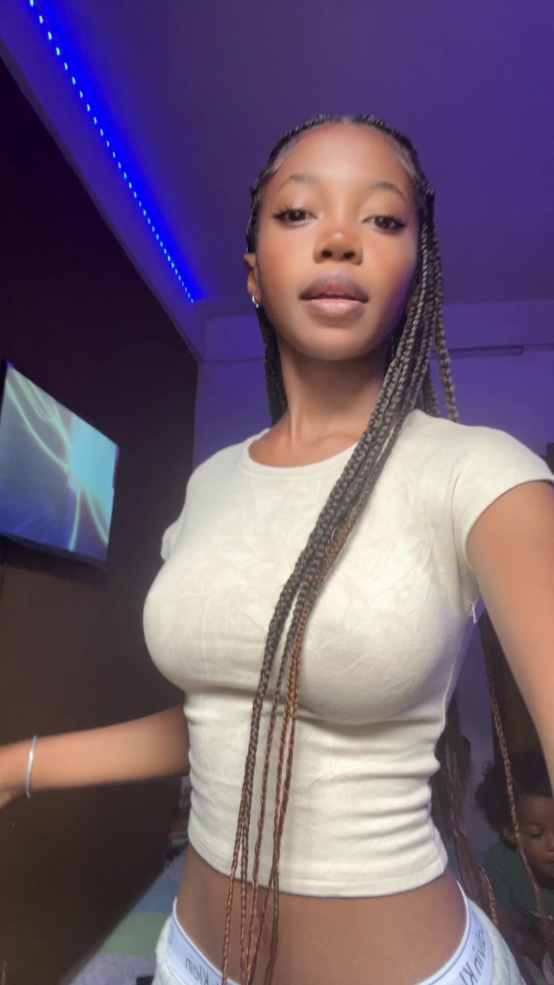 @Bravasiah💋