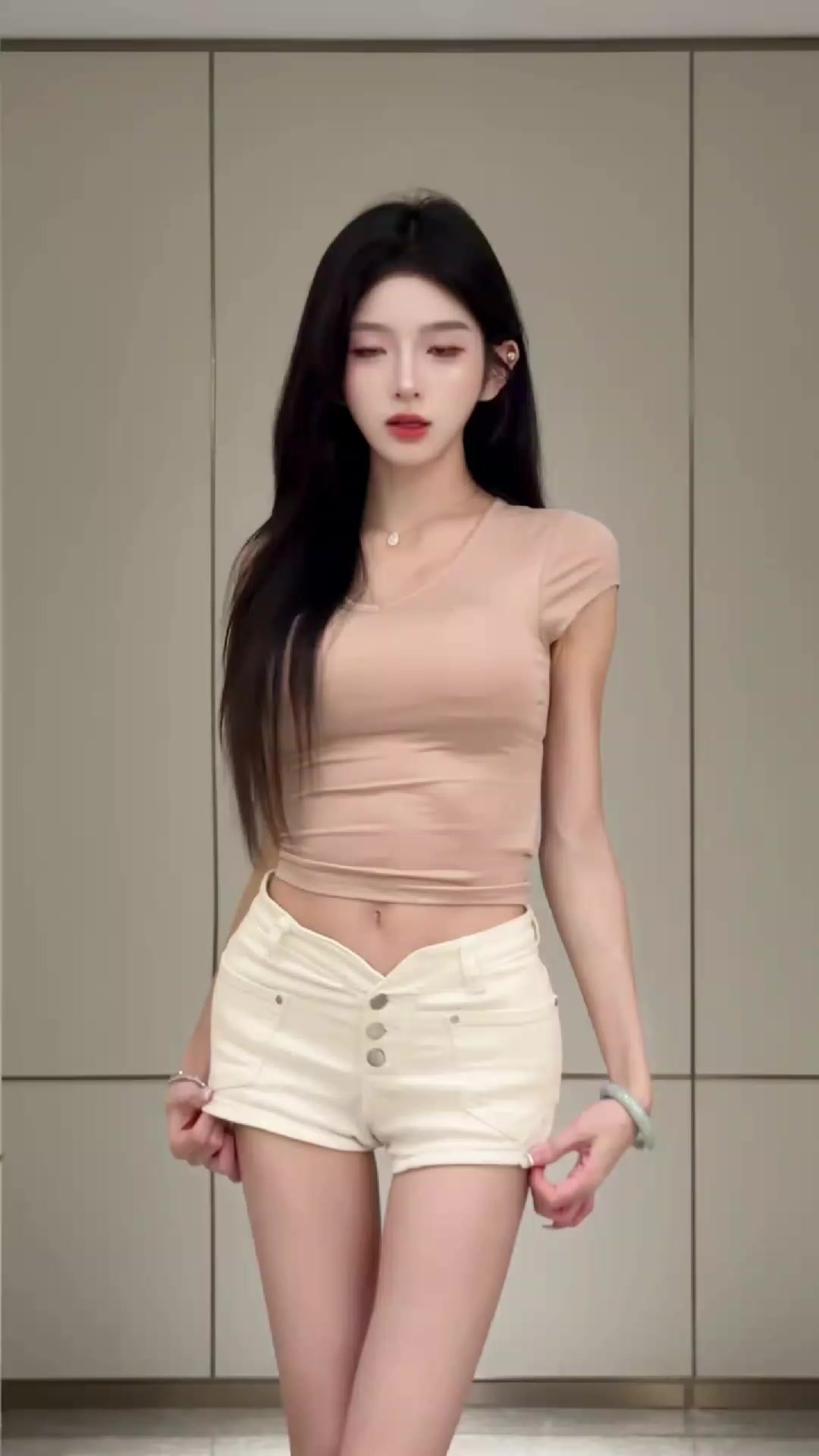 @Cute Chinese girl