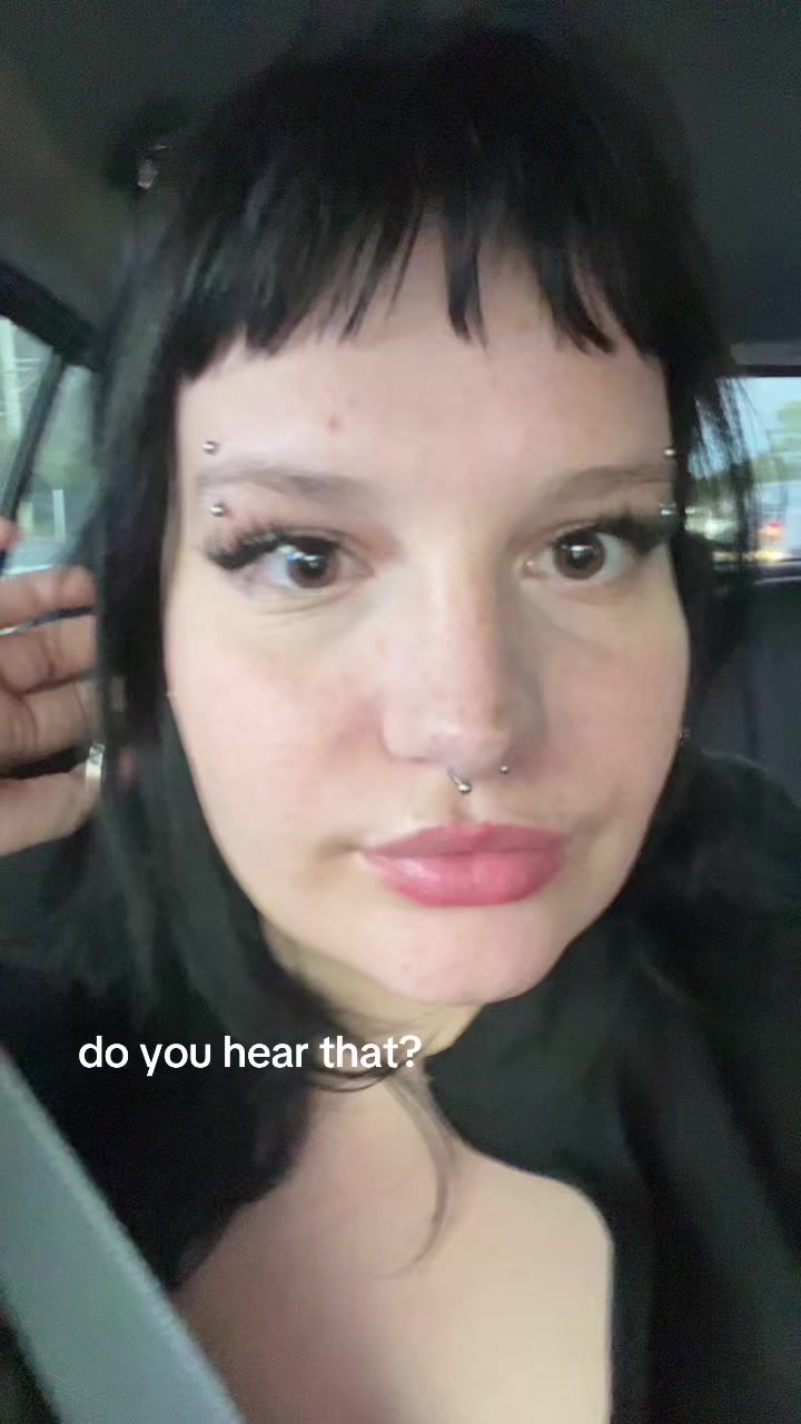 @fiona
