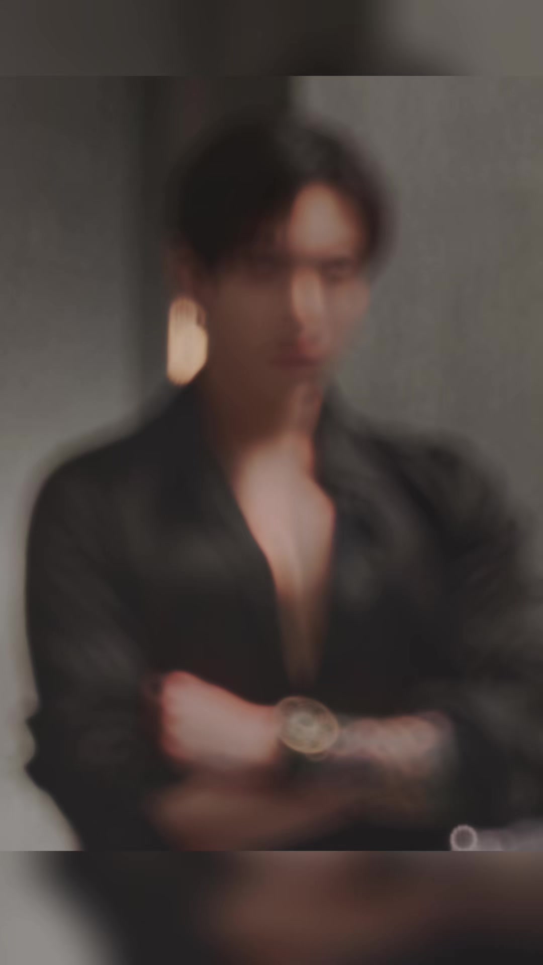 @𝒮𝓎