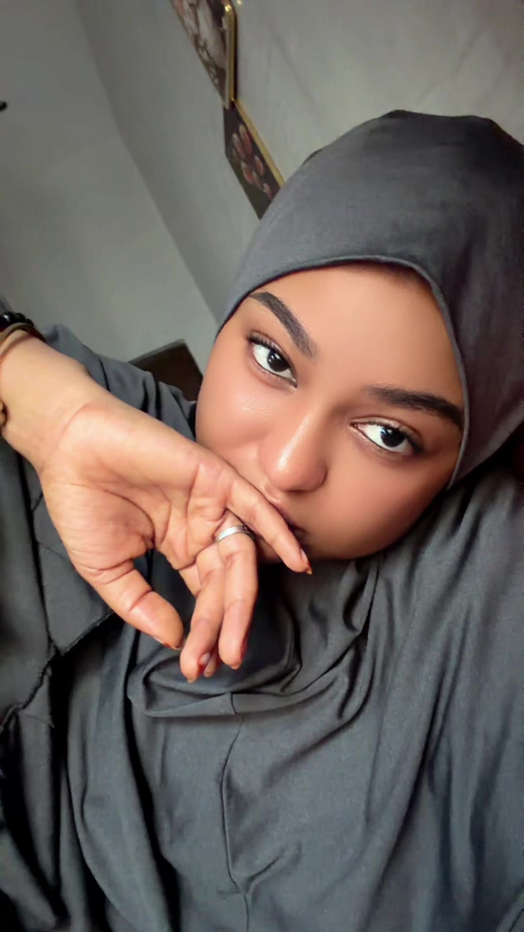 @Nafeesarh Adamu