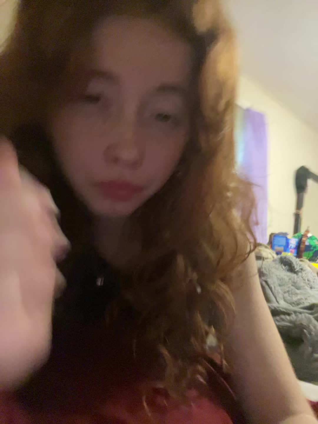 @z💿ey