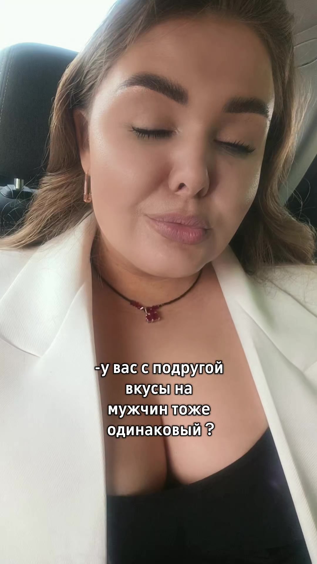 @Mariasender