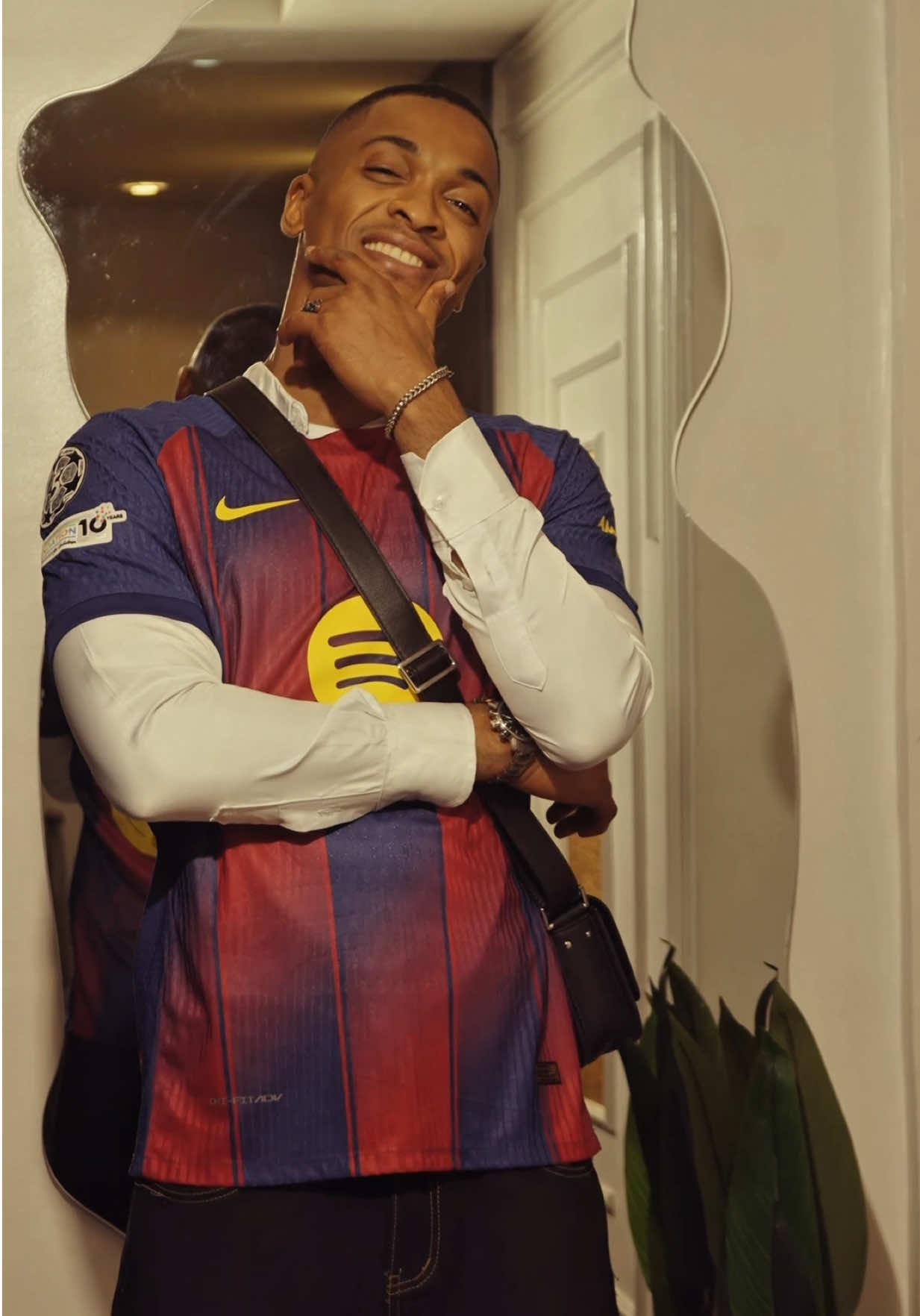 @Henry Orakwue “Groovymono”