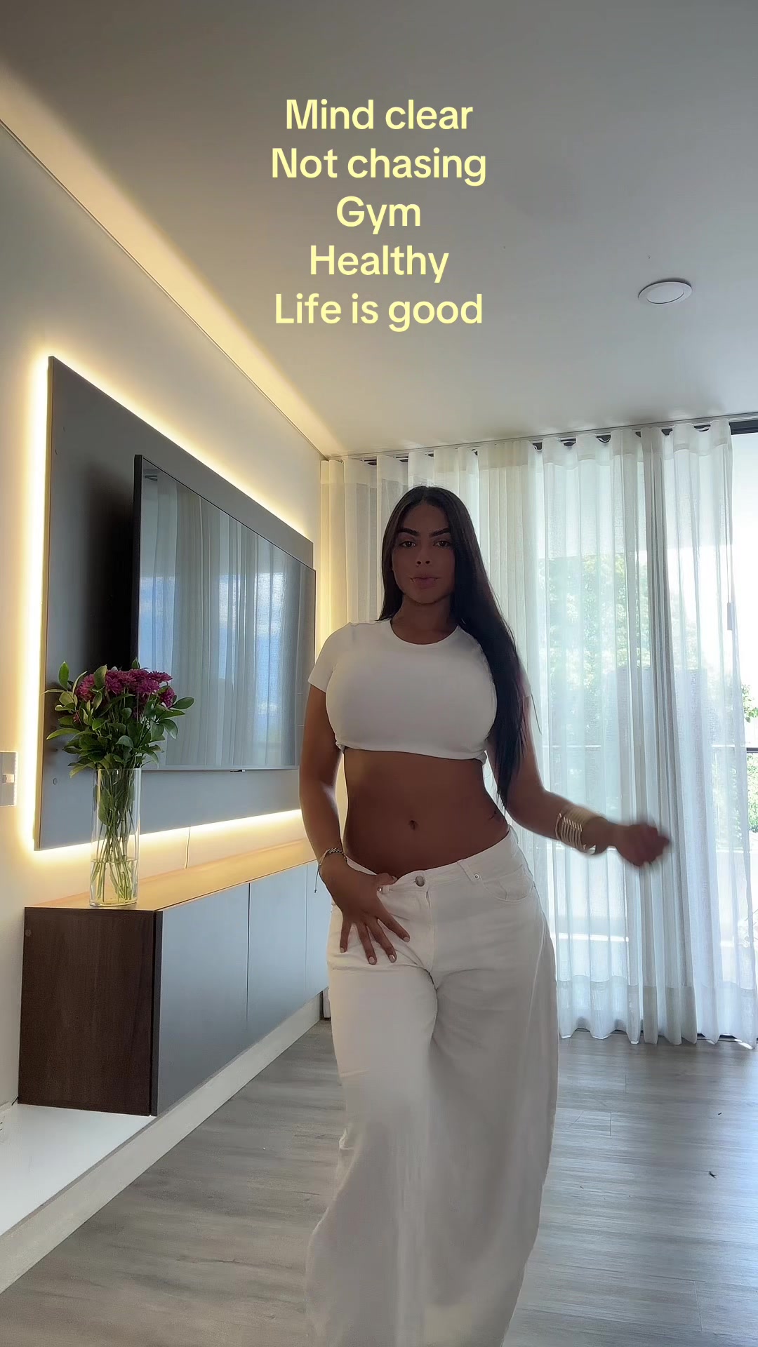 @imcanela_