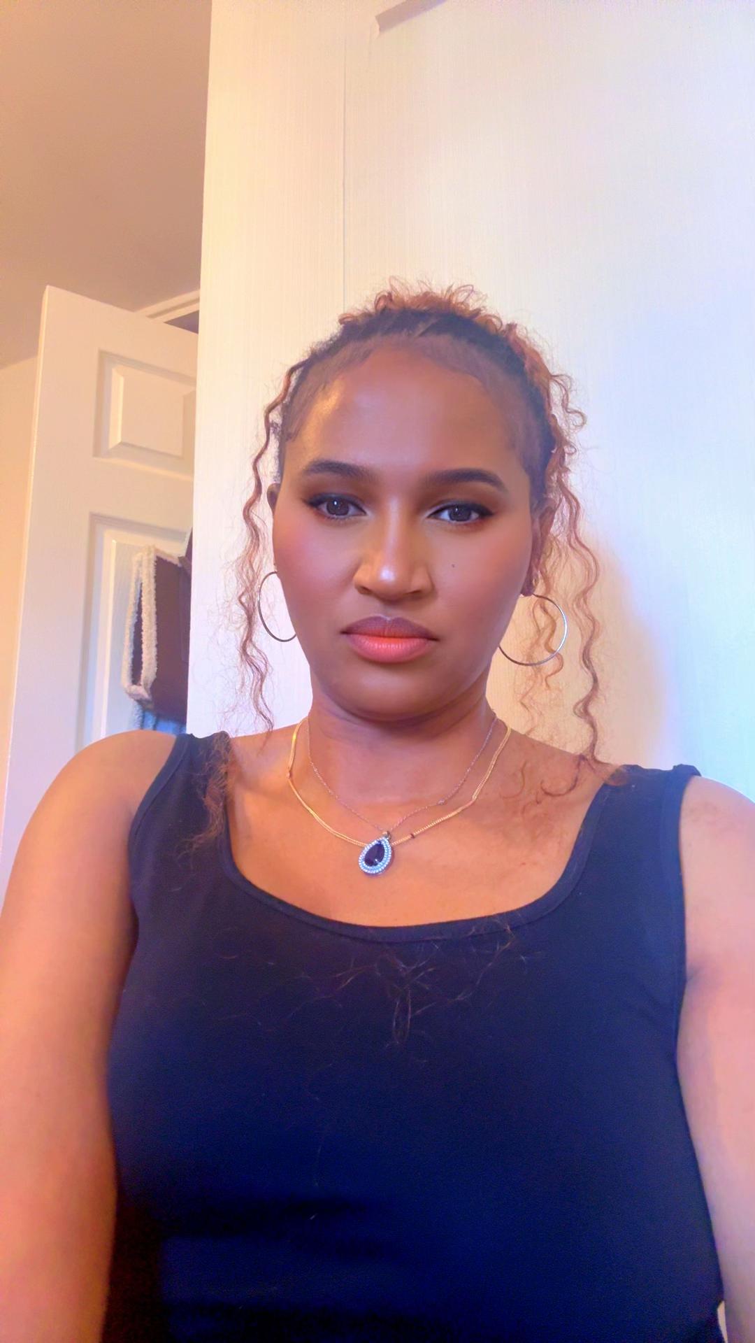 @Tessy🇳🇬🇬🇧