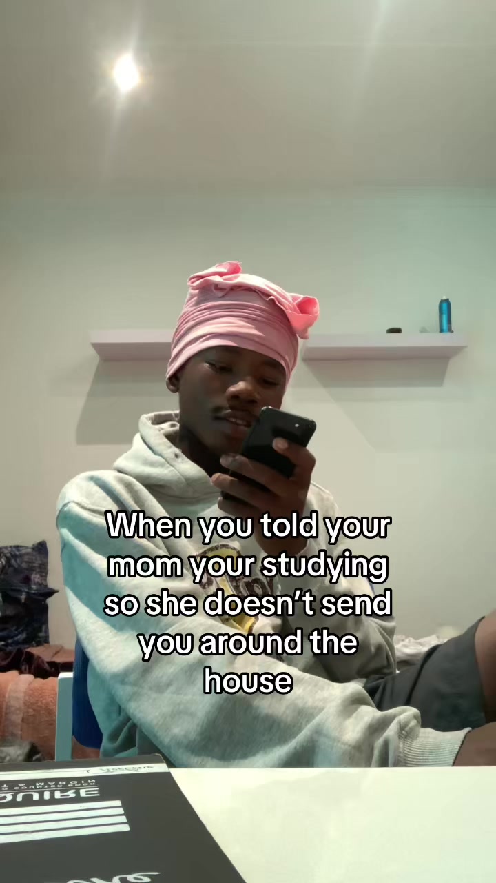 @Freakyclown