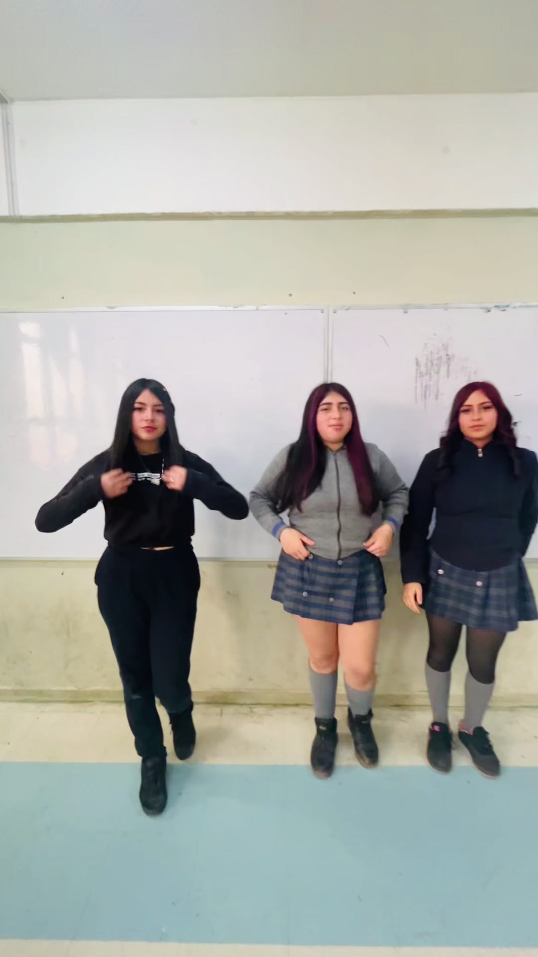 @𝟣𝓇𝑜 𝓂𝑒𝒹𝒾𝑜🖤