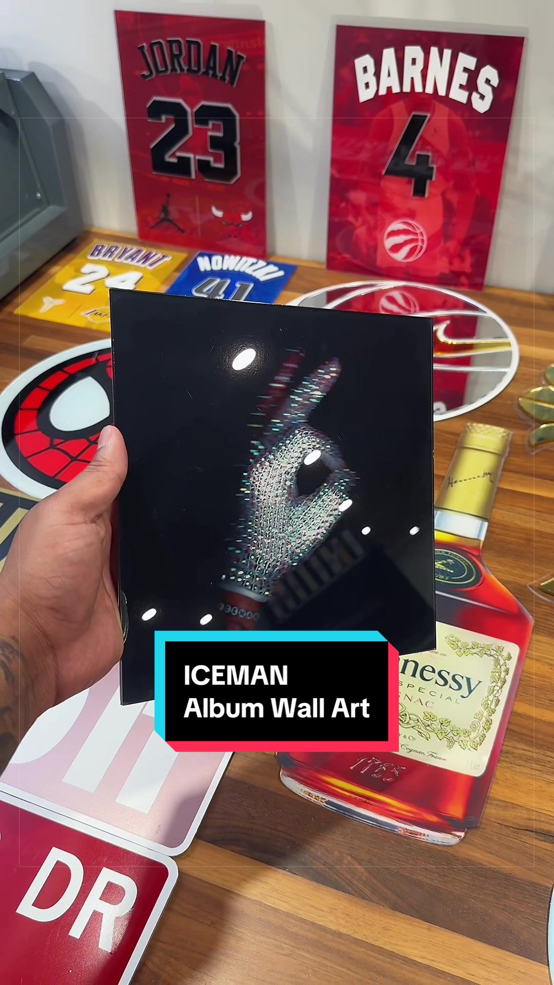 @MazerDesign | Acrylic Wall Art